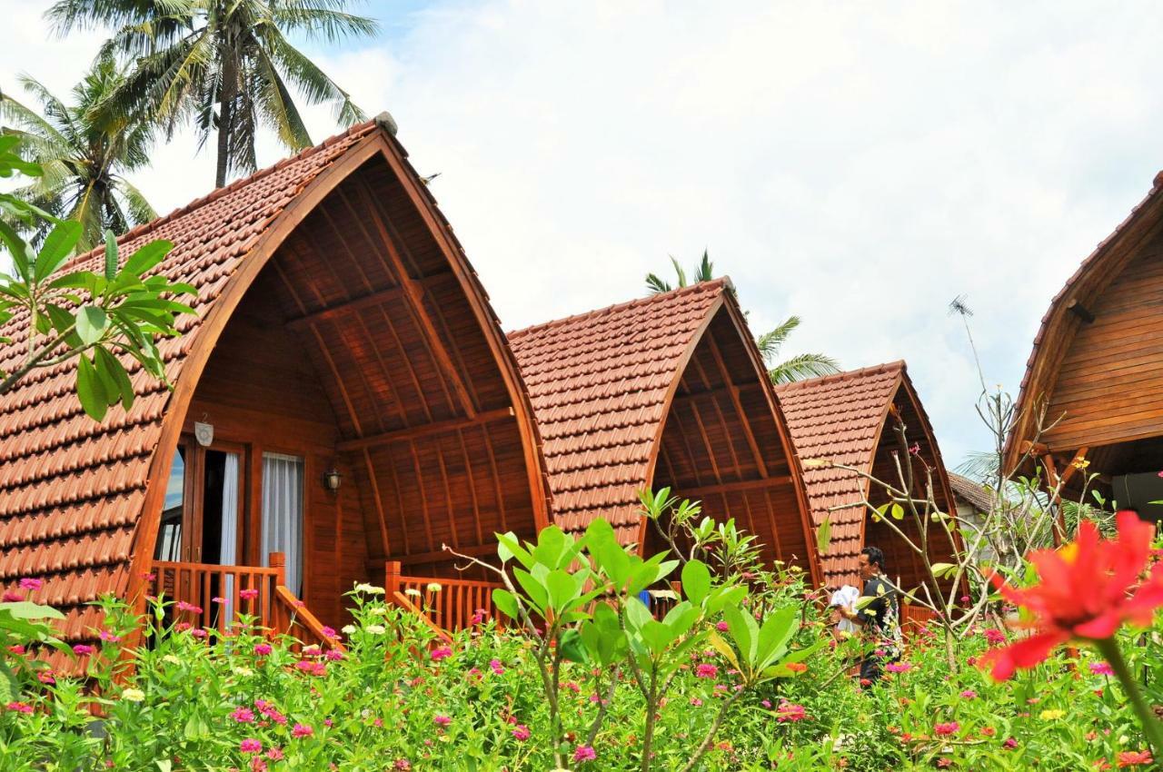 The Peace Arta Bungalow Batununggul Exteriör bild