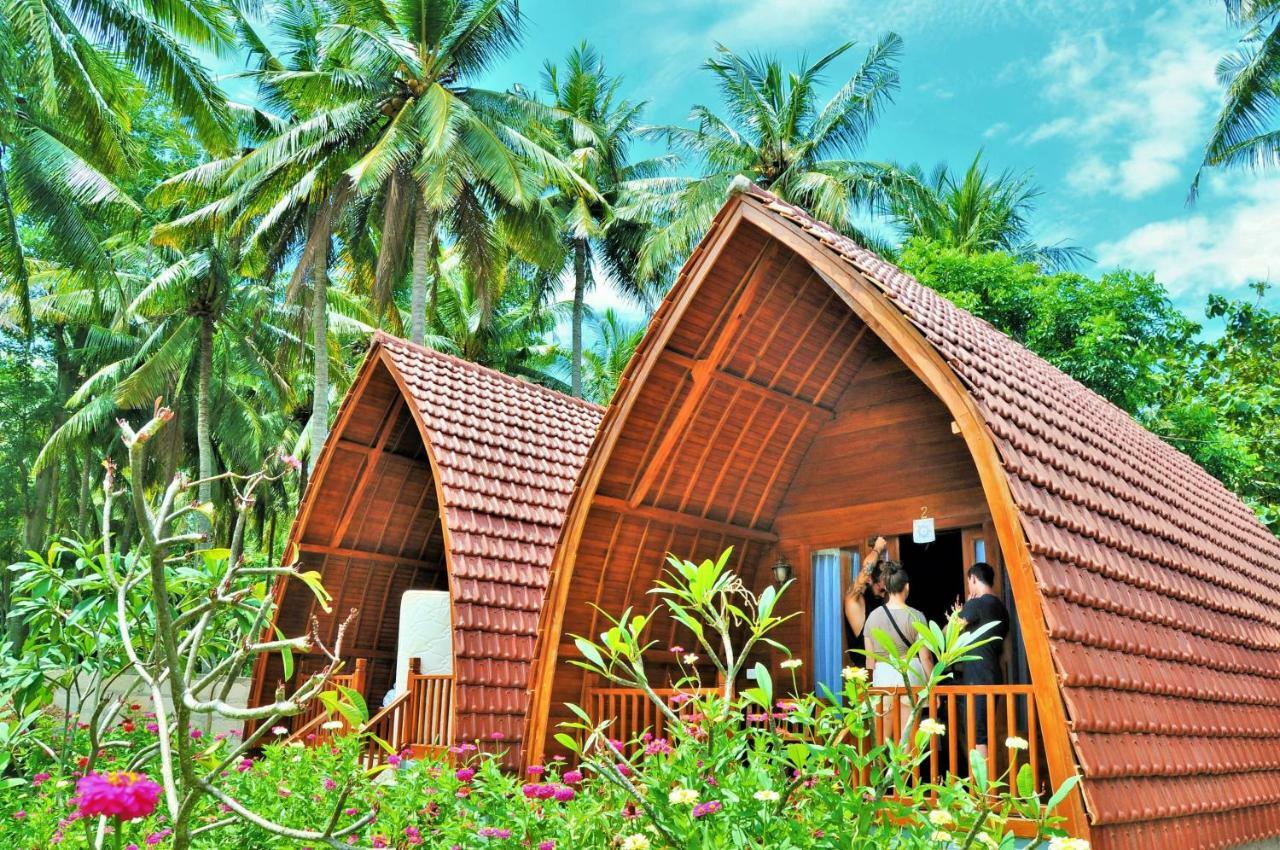 The Peace Arta Bungalow Batununggul Exteriör bild